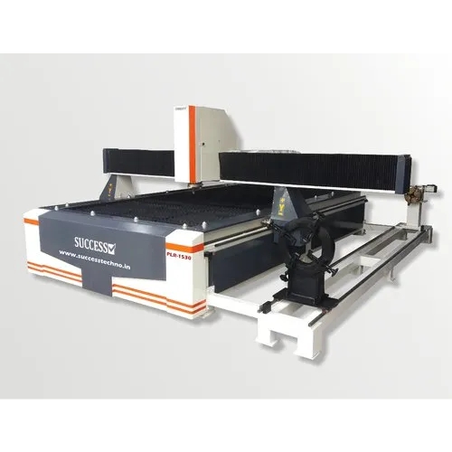 PLR 1530 CNC plasma cutting machine with rotary attachment — full view